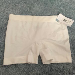 Jockey Short Length Slipshort Microfiber Stretch in White